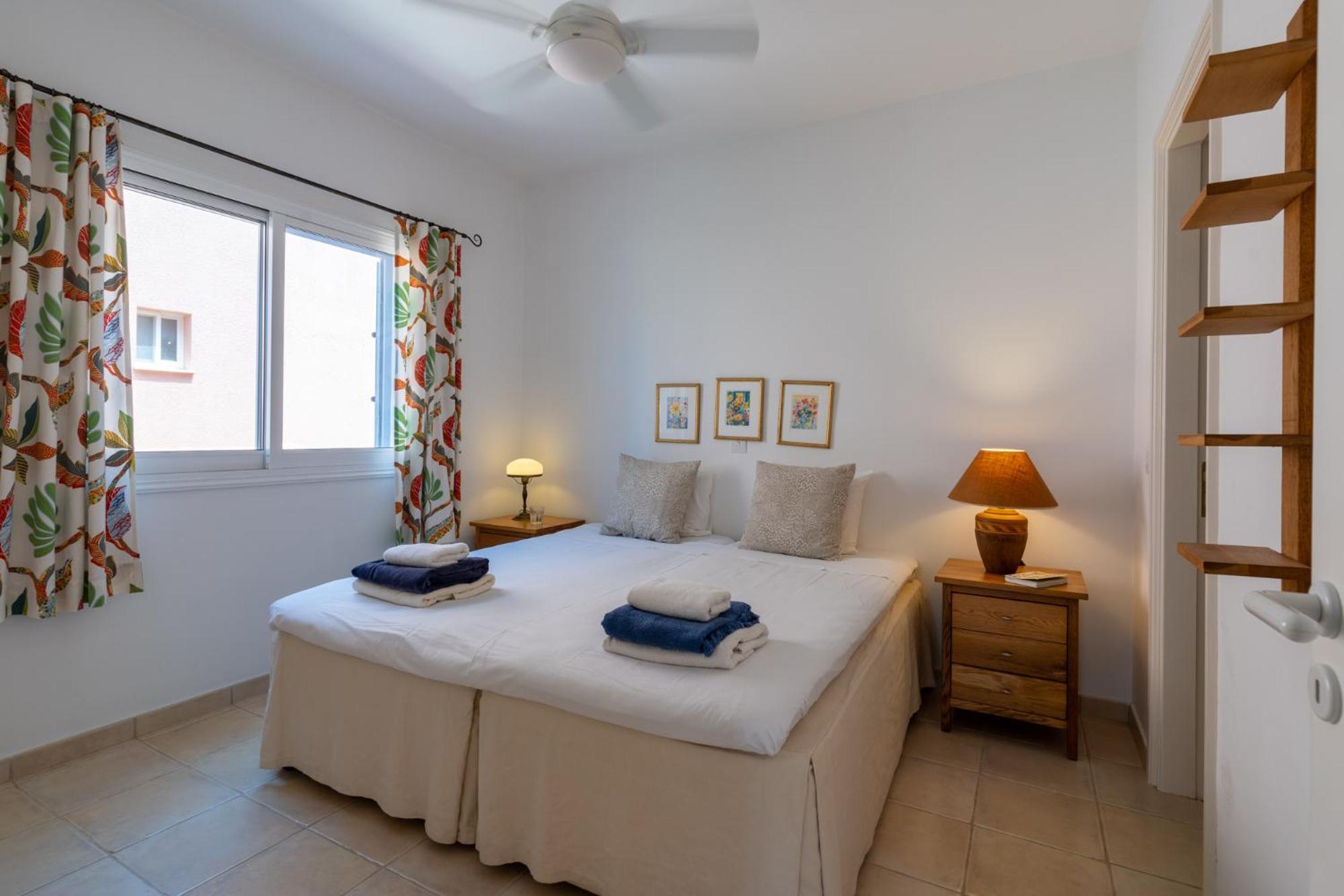 Tropical Paradise In Harbour Paphos, Central & Close To Beach Esterno foto